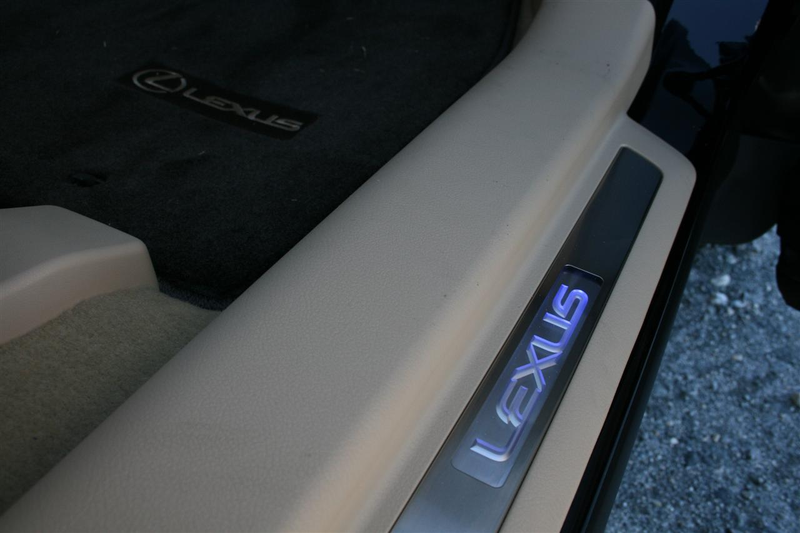 Illustration for article titled 2010 Lexus RX 350, RX 450h: First Drive